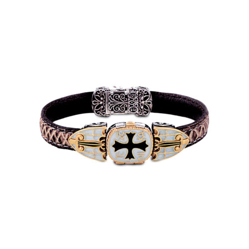 Bracelet locket with leather