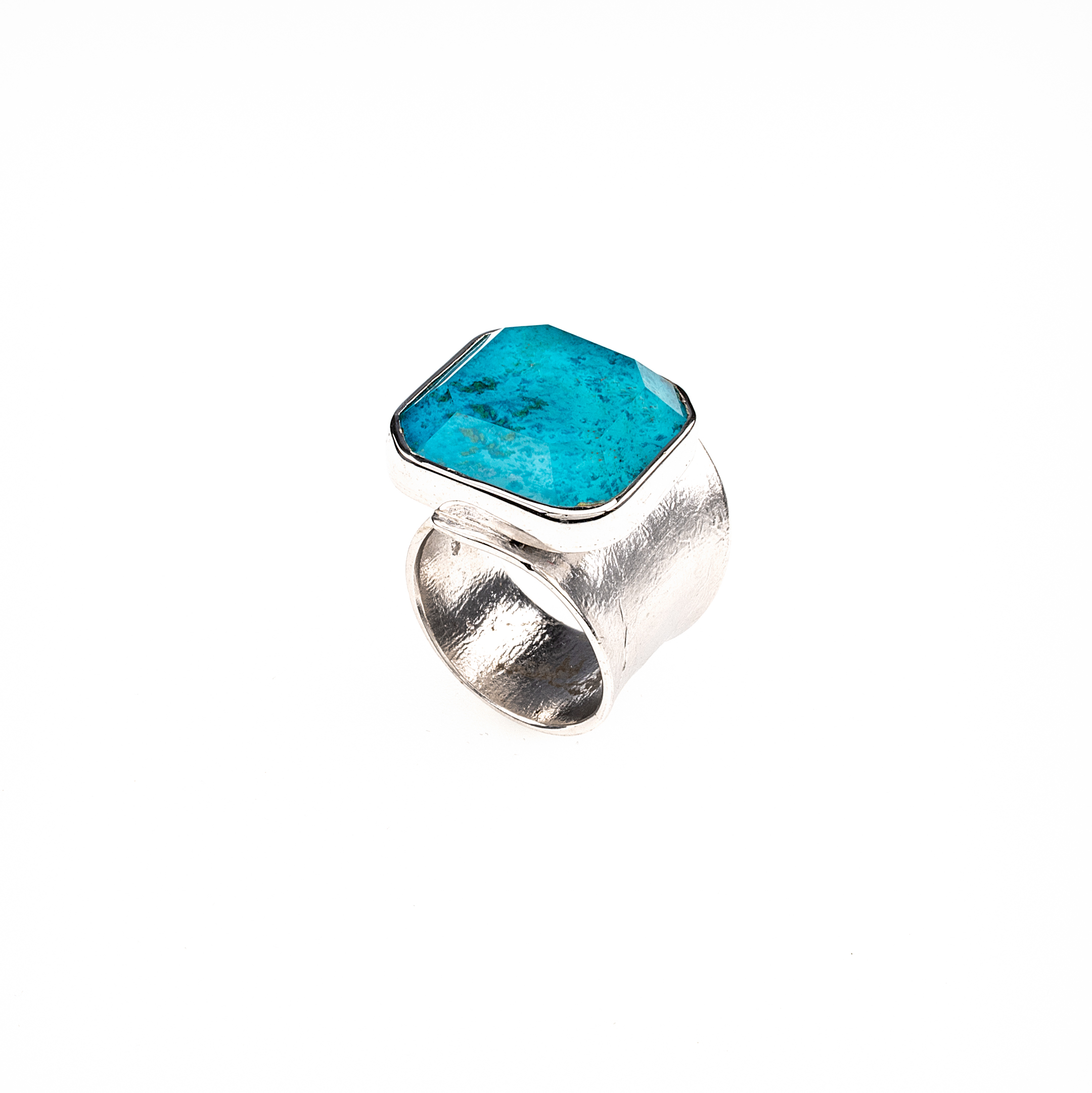 Ring with Turquoise Gemstone - Image 2