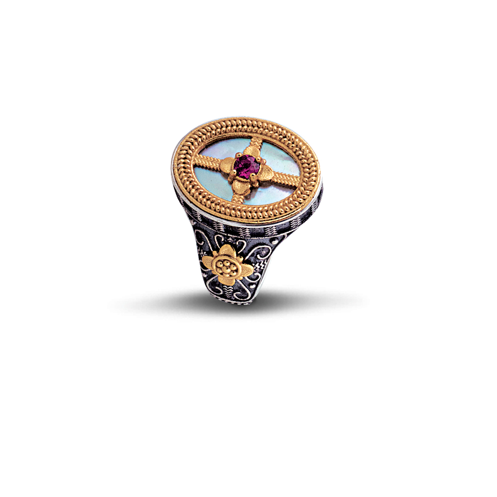 Ring with Mother-of-pearl and Rhodolite D68